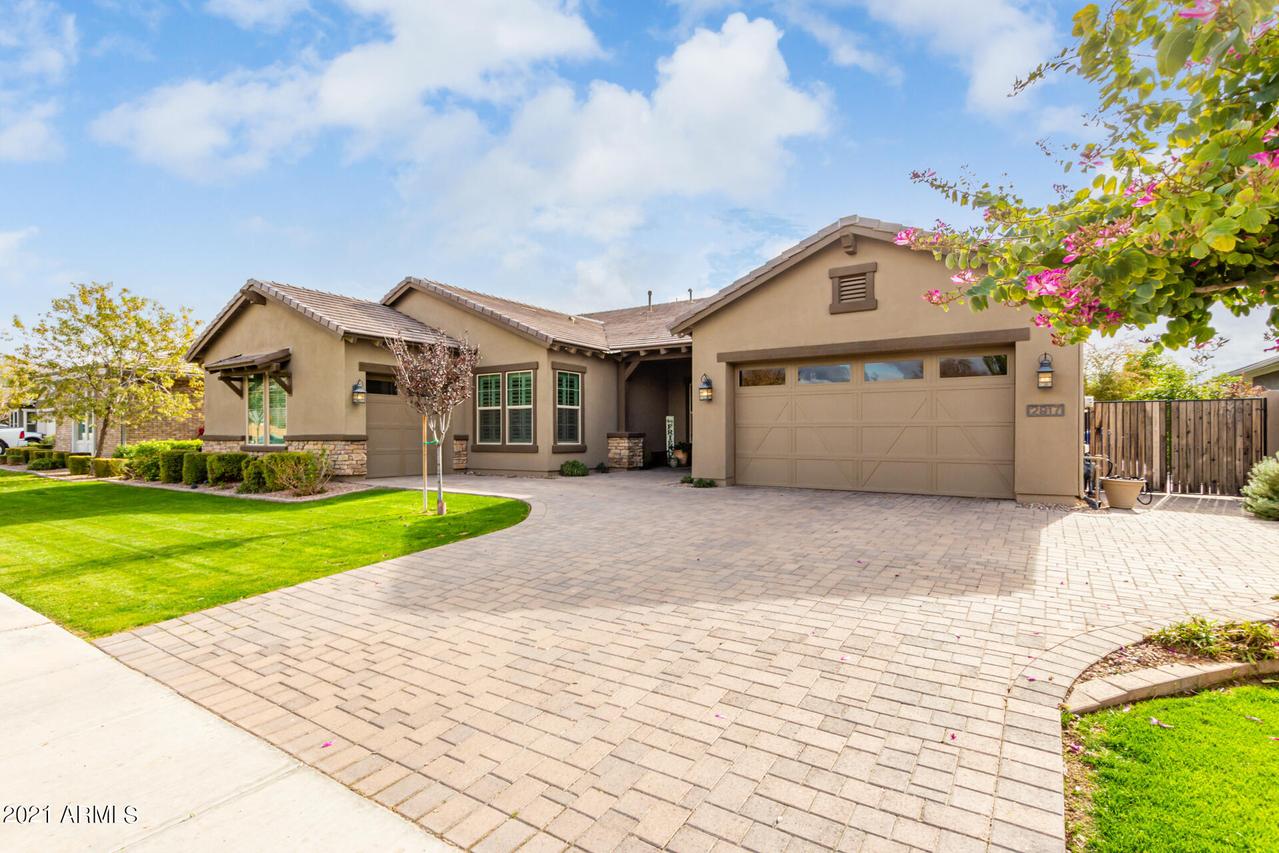 2917 E Silo Dr., Gilbert, AZ 85296