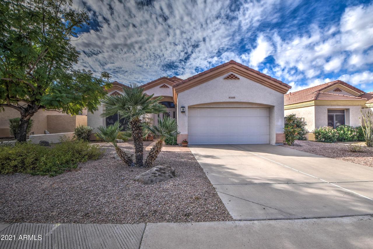 6605 E Viewmont Dr., Mesa, AZ 85215