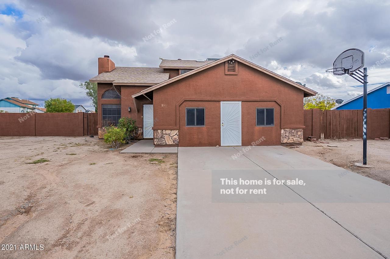 9302 E Des Moines St., Mesa, AZ 85207