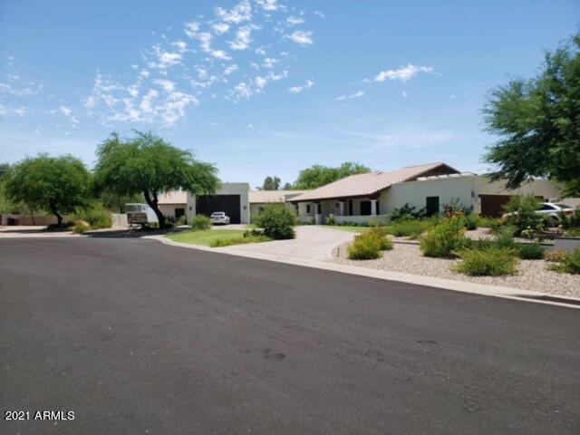 9895 E Kalil Dr., Scottsdale, AZ 85260