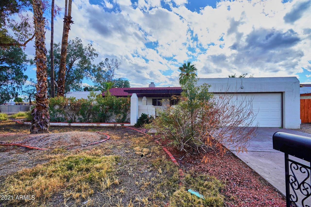 3001 W Sahuaro Dr., Phoenix, AZ 85029