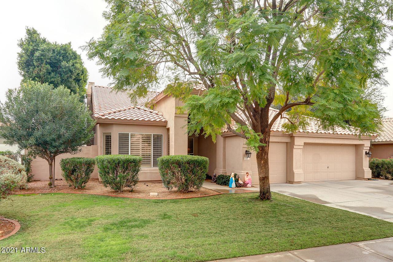 721 W Hackberry Dr., Chandler, AZ 85248