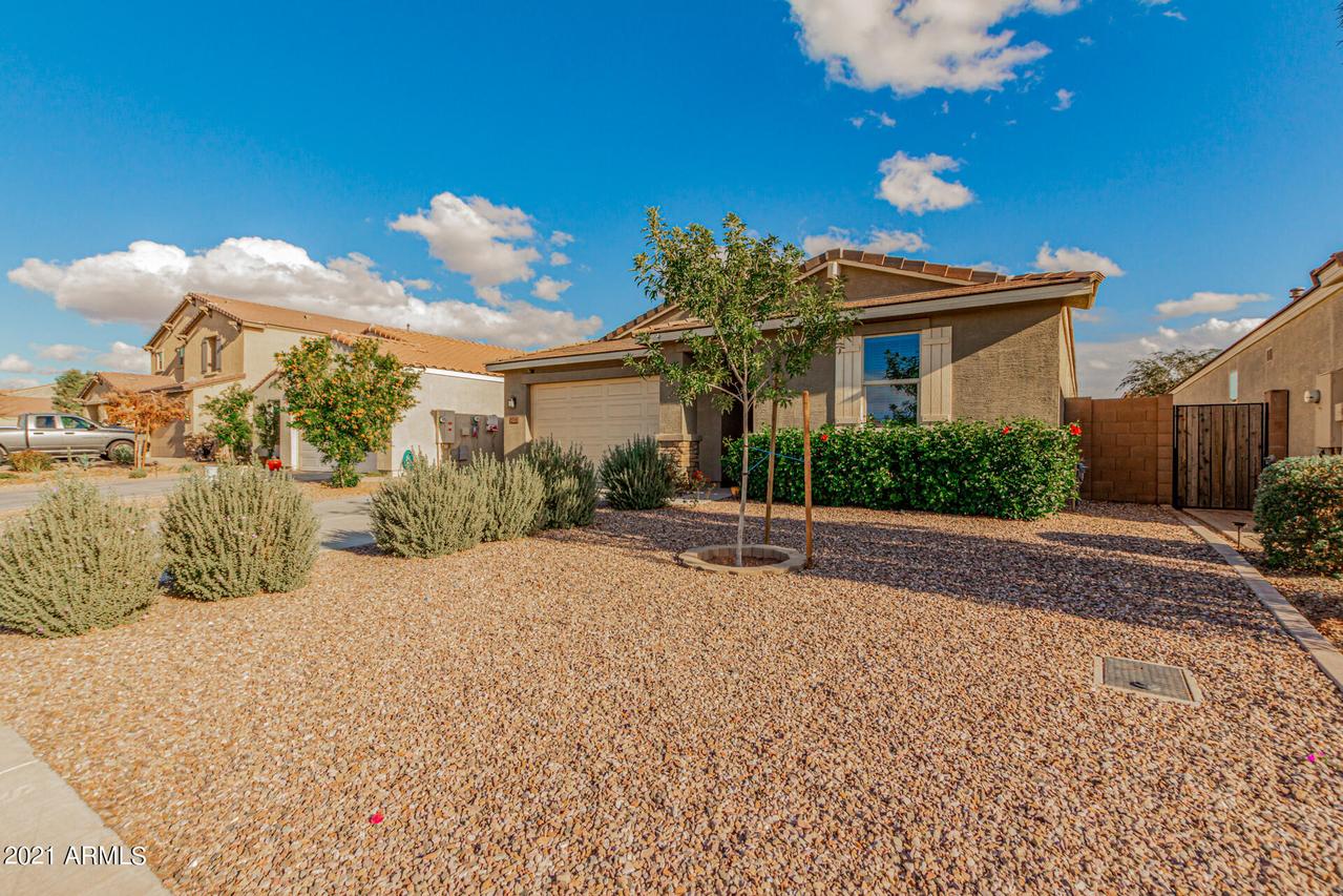 37159 N El Morro Tr., San Tan Valley, AZ 85140
