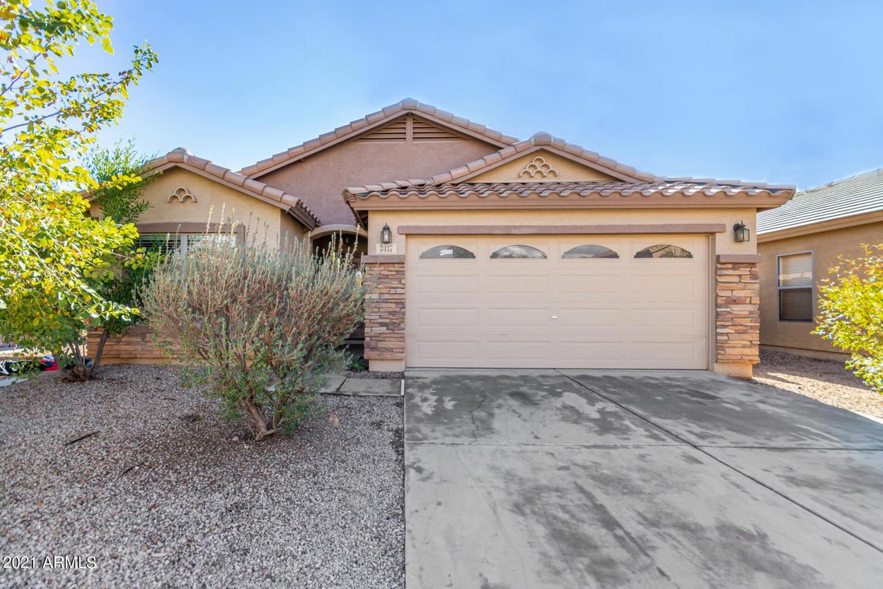 3437 E Denim Tr., San Tan Valley, AZ 85143