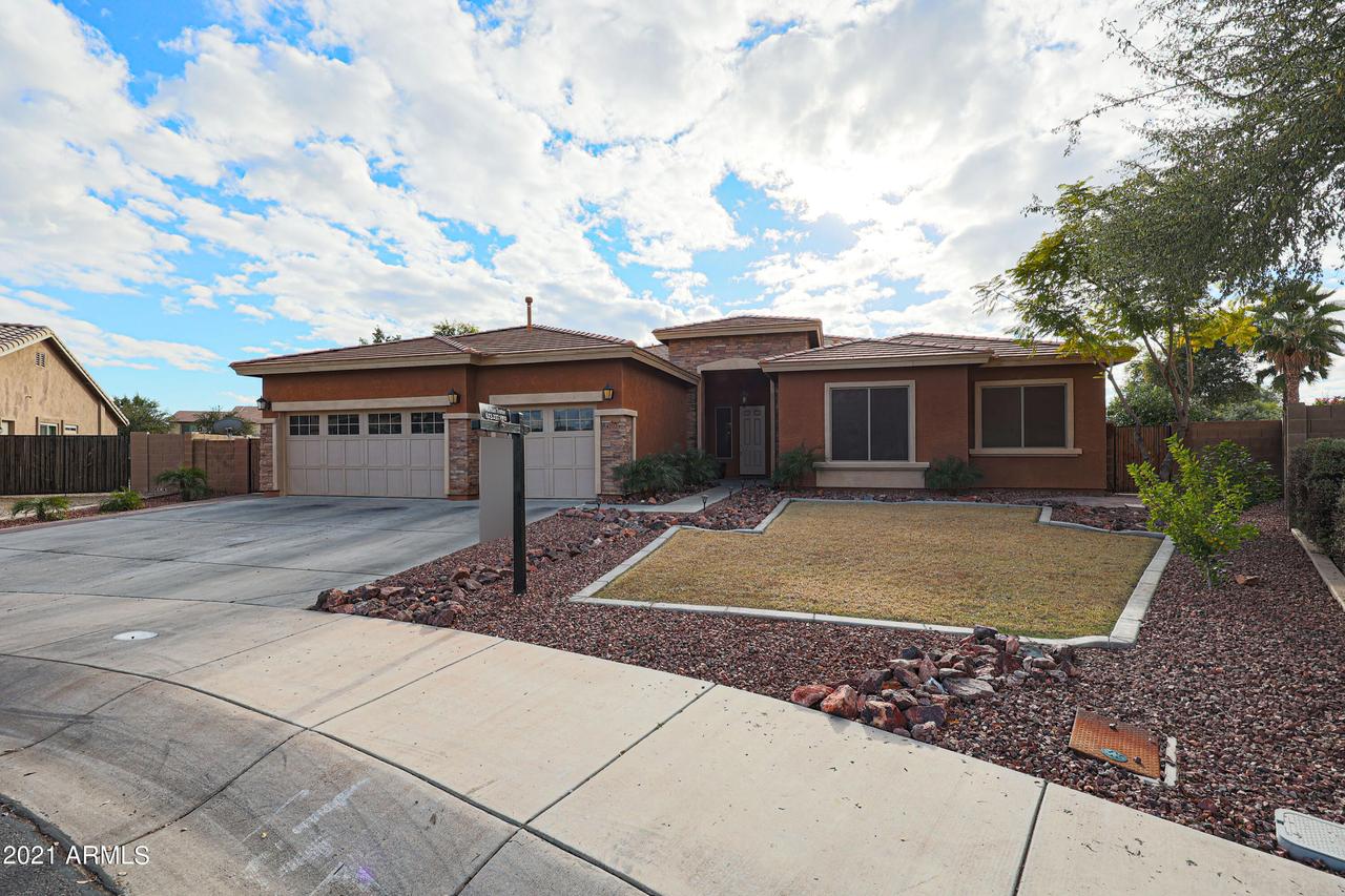 4702 N 151st Dr., Goodyear, AZ 85395