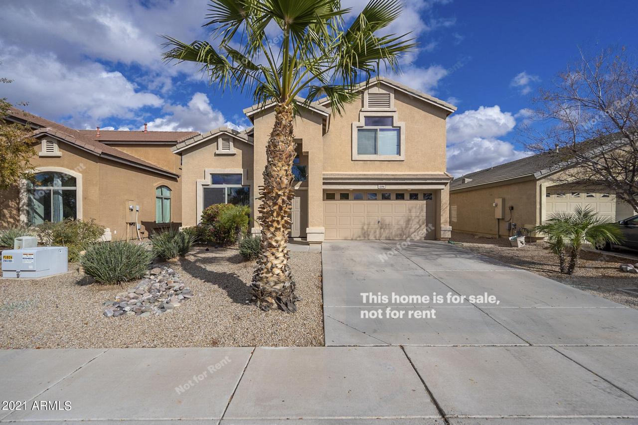 1394 E Penny Ln., San Tan Valley, AZ 85140