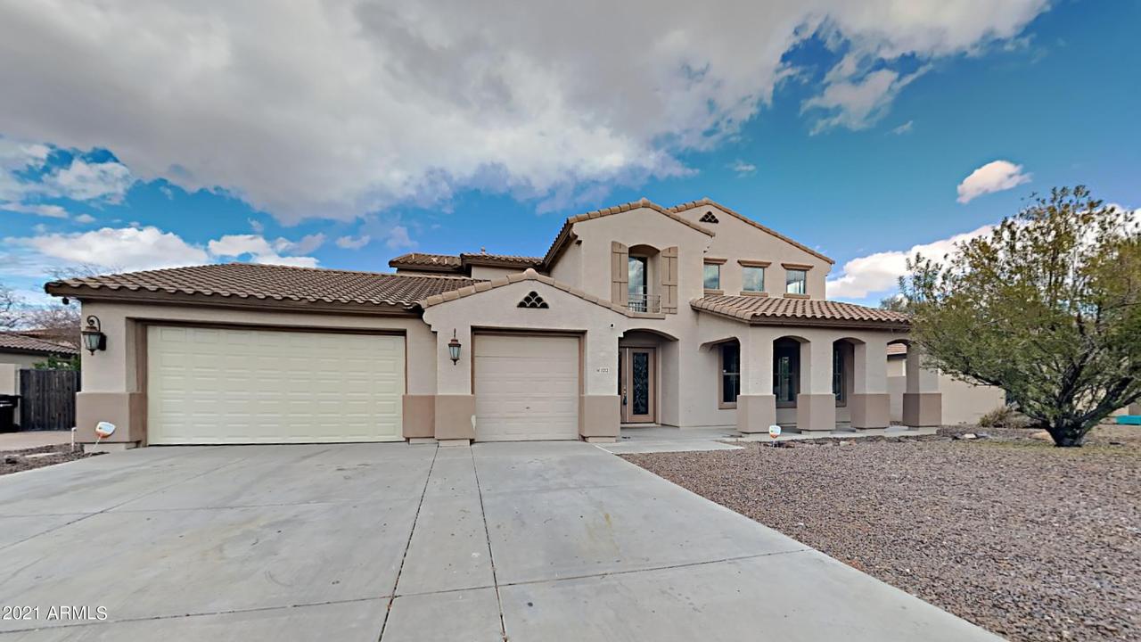 5212 W Siesta Way, Laveen, AZ 85339