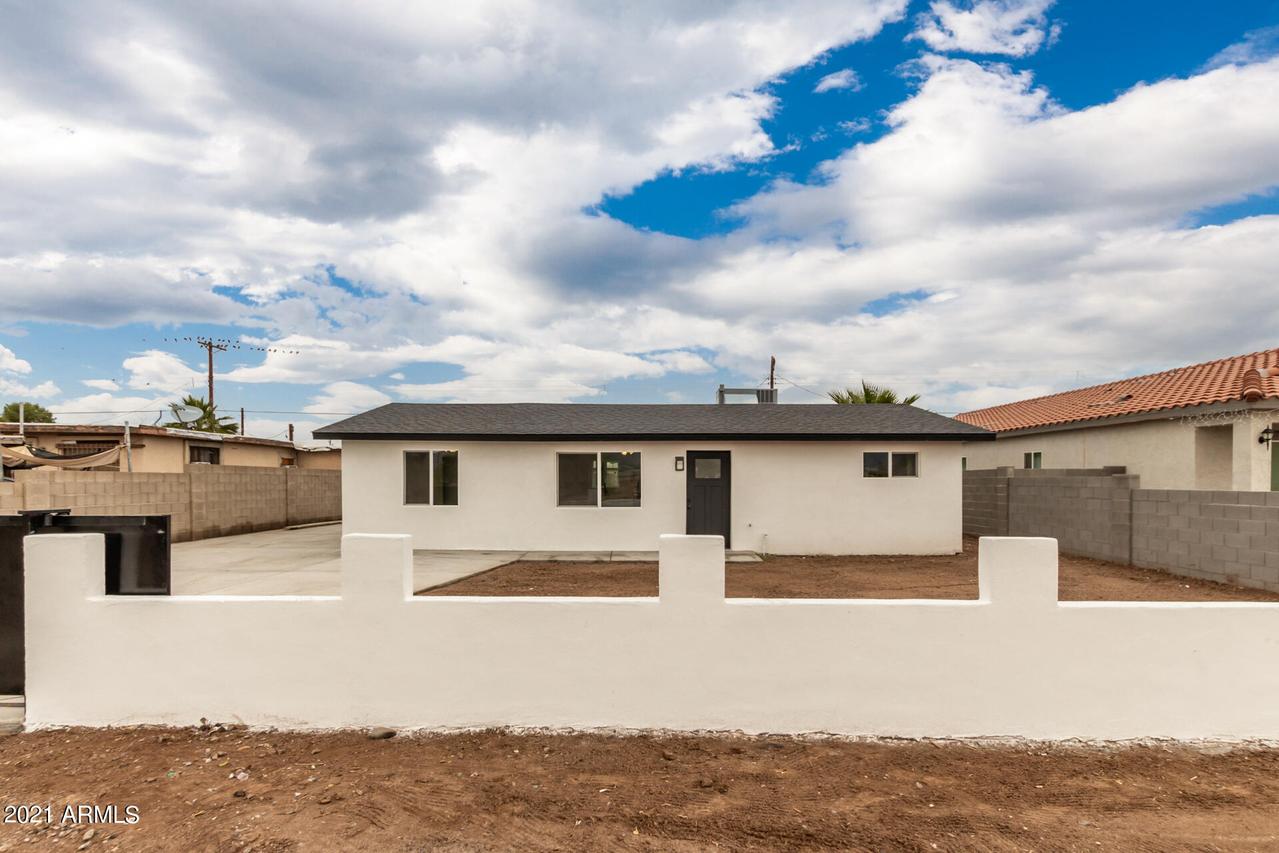 1842 E Jones Ave., Phoenix, AZ 85040