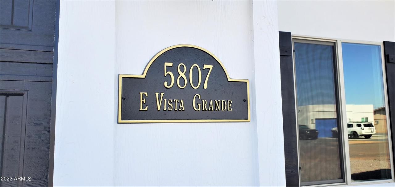 5807 E Vista Grande Dr., San Tan Valley, AZ 85140