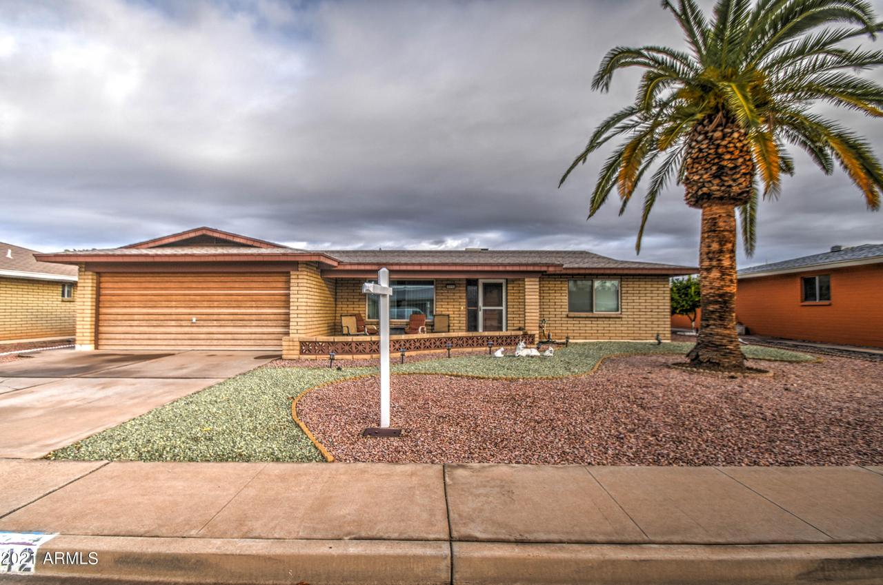 4242 E Catalina Ave., Mesa, AZ 85206