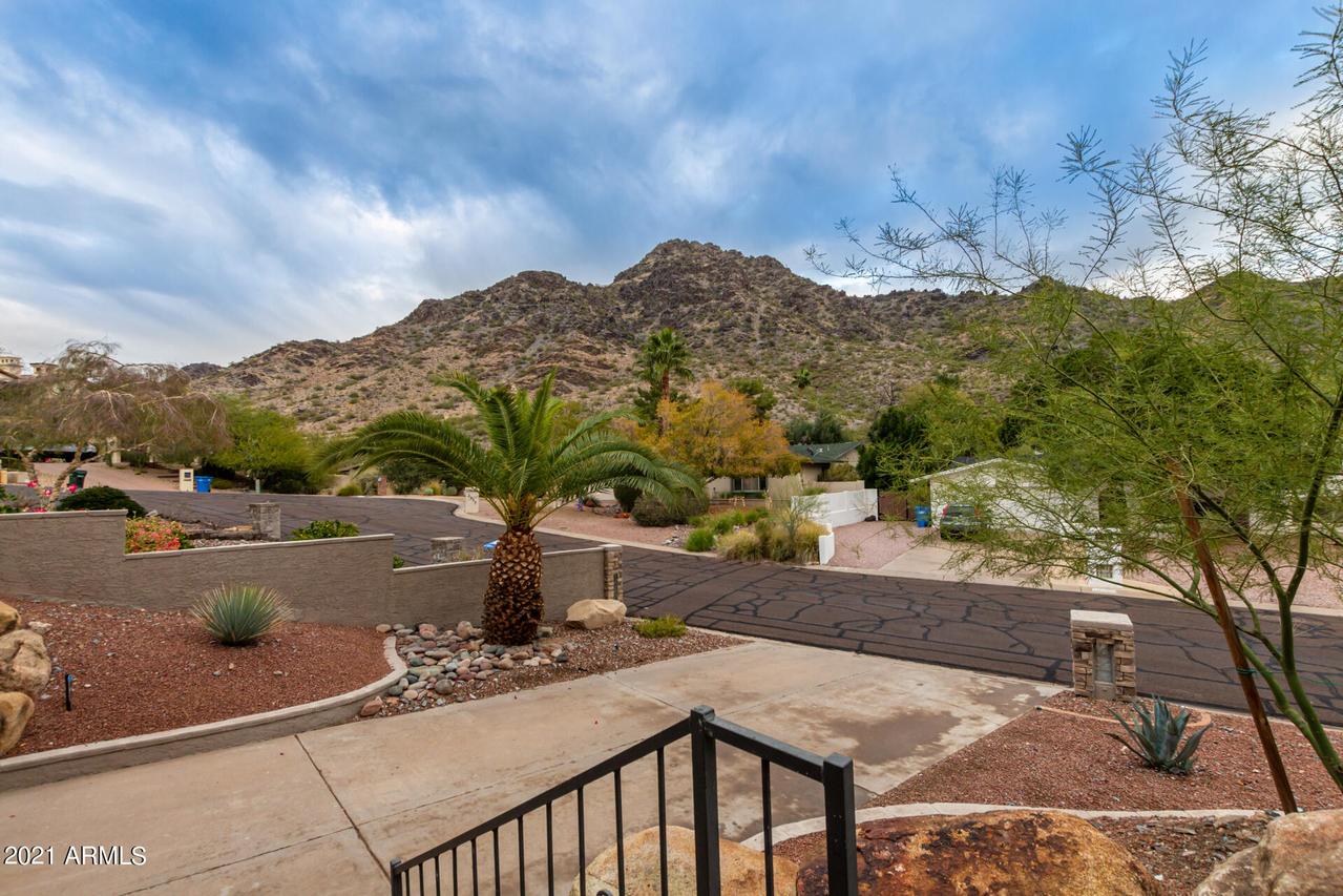 2342 E Orangewood Ave., Phoenix, AZ 85020