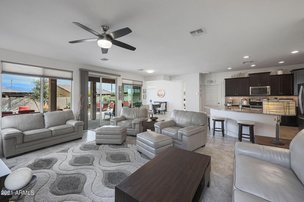 17109 S 182nd Ln., Goodyear, AZ 85338