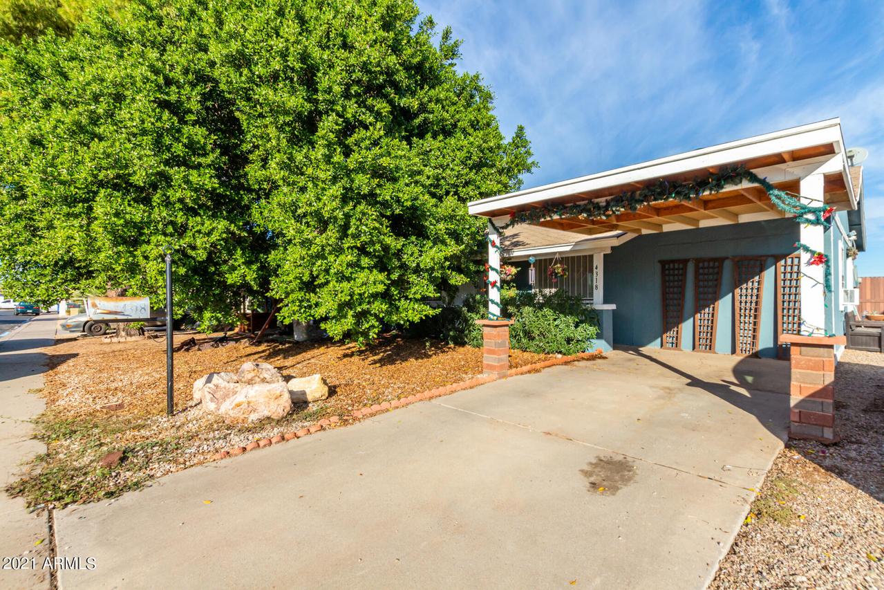 4318 E Burgess Ln., Phoenix, AZ 85042