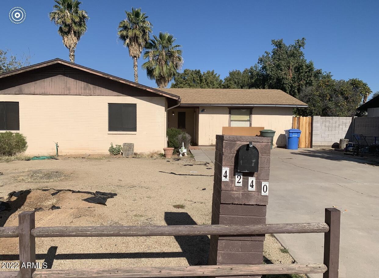 4240 E Bluefield Ave., Phoenix, AZ 85032