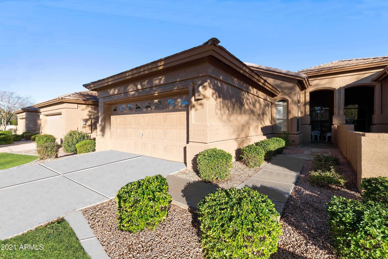 9608 E Nacoma Dr., Sun Lakes, AZ 85248