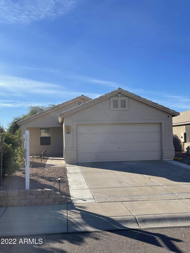 2001 W 18th Ave., Apache Junction, AZ 85120