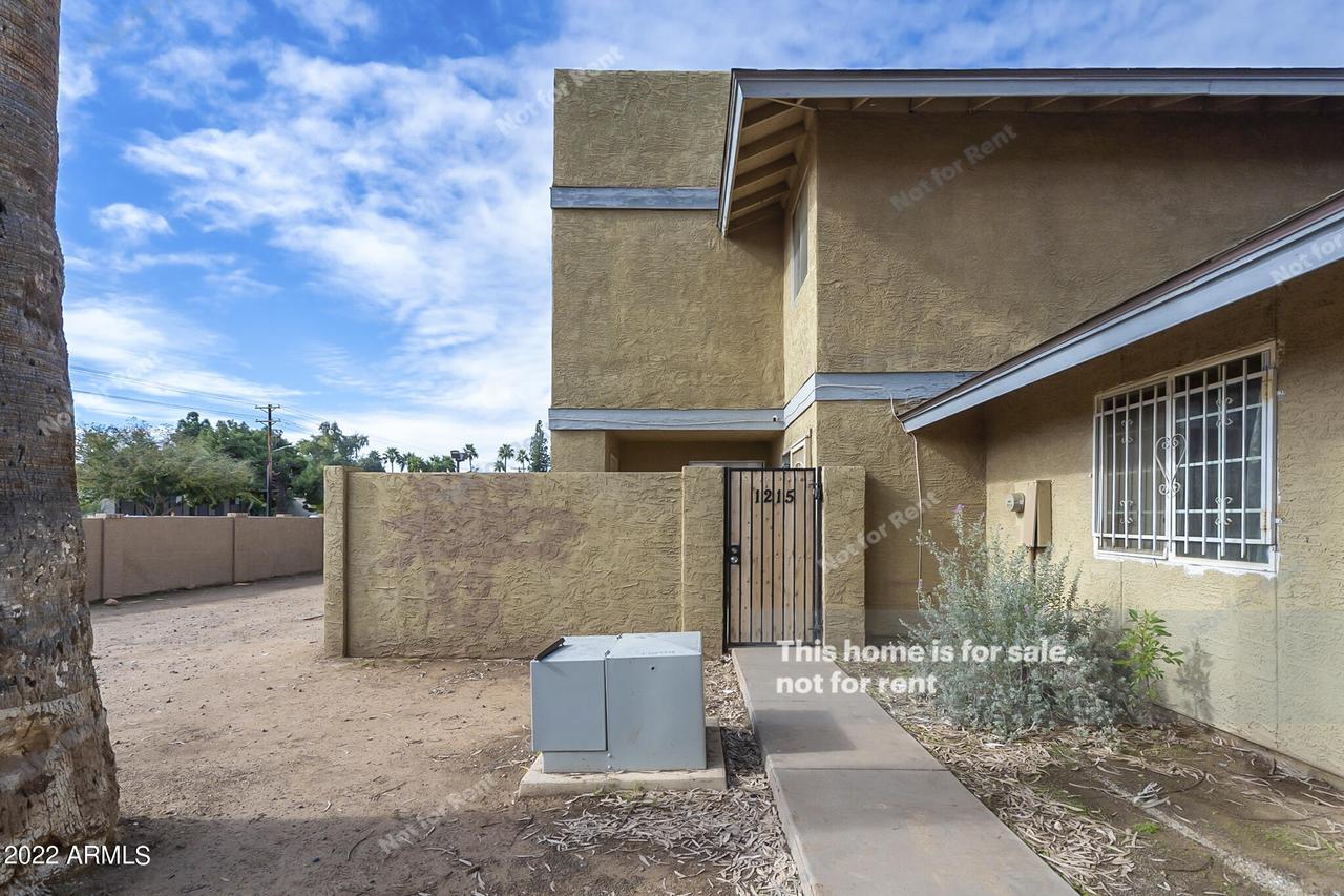 6901 W Villa Rd. #1215, Phoenix, AZ 85033