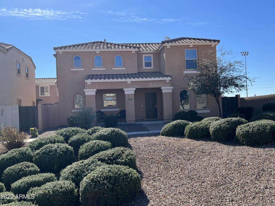 2220 S Buckaroo Tr., Gilbert, AZ 85295