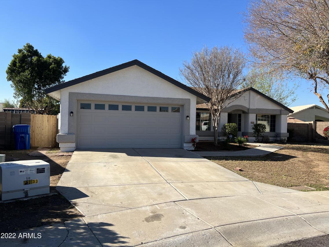 8614 W Denton Ln., Glendale, AZ 85305