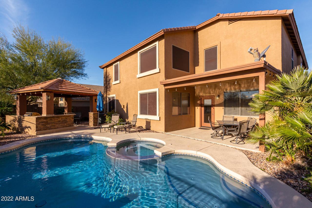 22445 N Van Loo Dr., Maricopa, AZ 85138