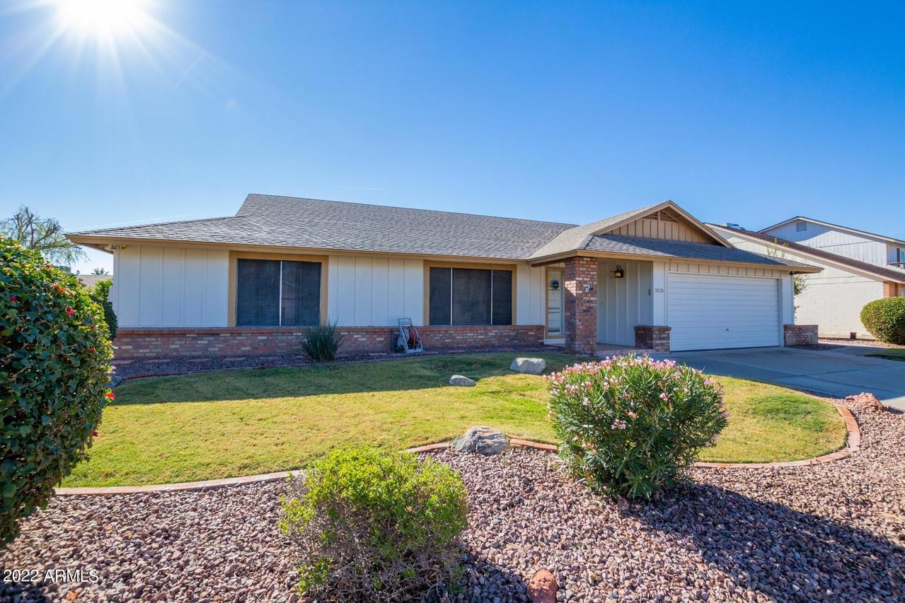 6131 W Sunnyside Dr., Glendale, AZ 85304