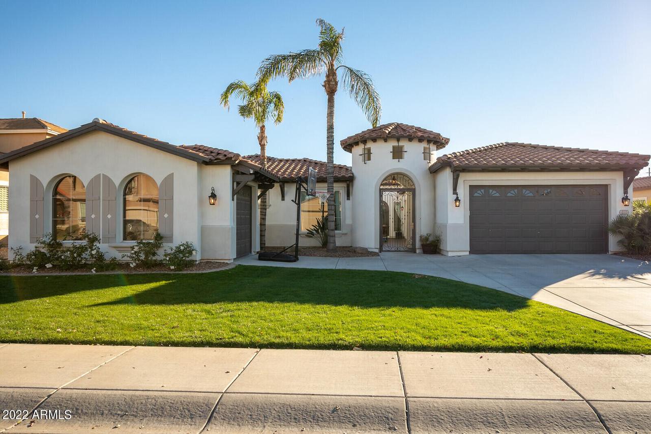 411 E Crescent Pl., Chandler, AZ 85249