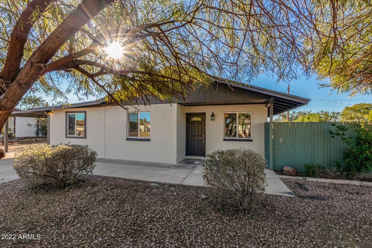 10319 E Jones Ave., Mesa, AZ 85208