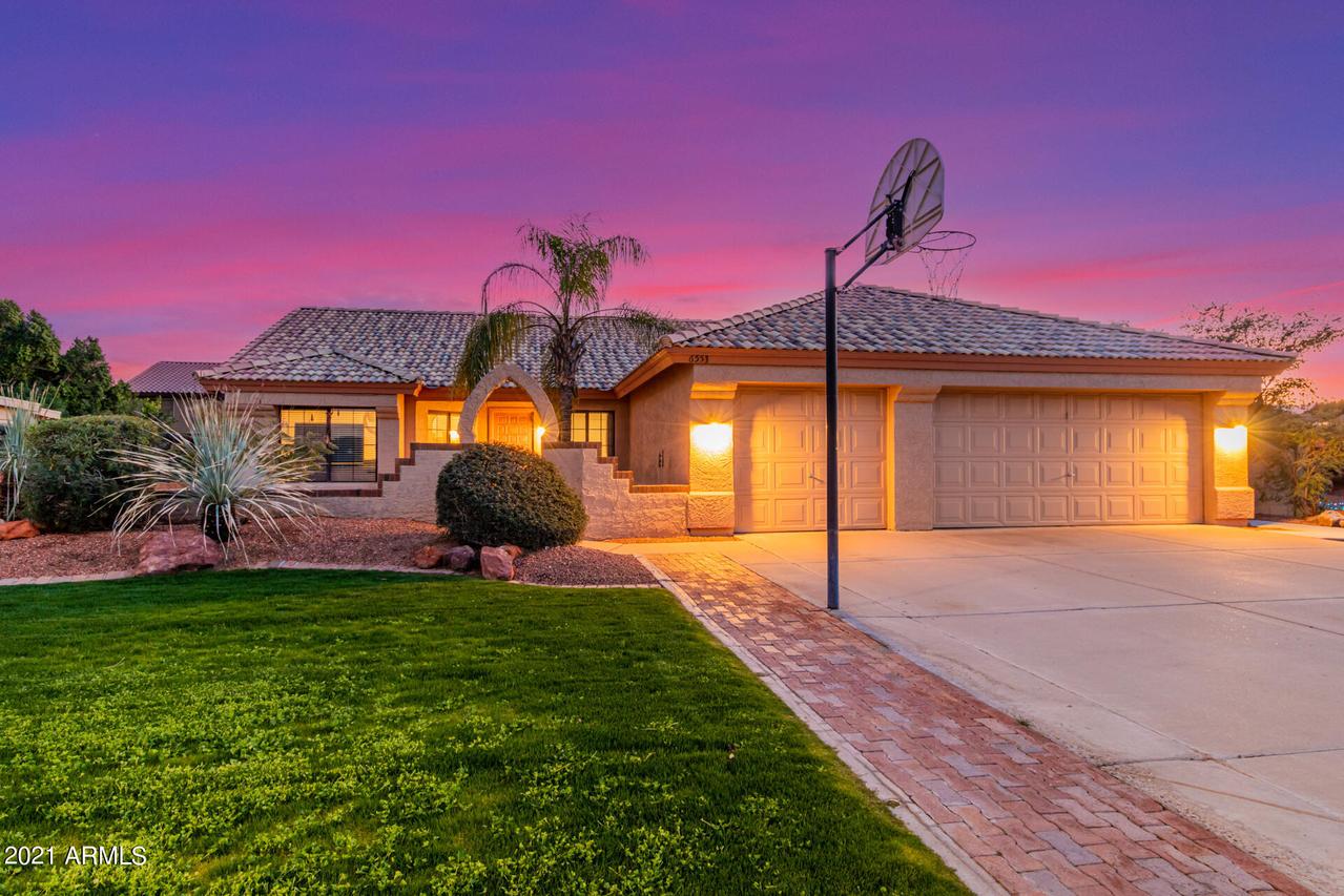 6553 E Palm St., Mesa, AZ 85215