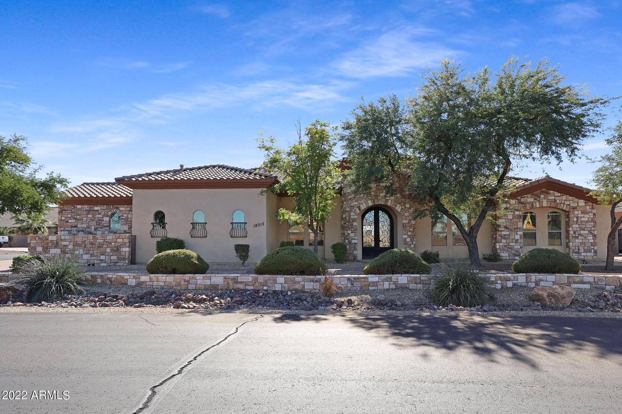 18015 W Solano Dr., Litchfield Park, AZ 85340