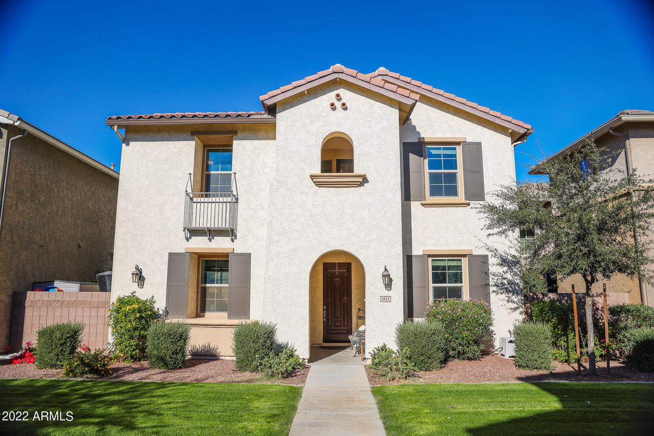 3811 E Gideon Way, Gilbert, AZ 85296