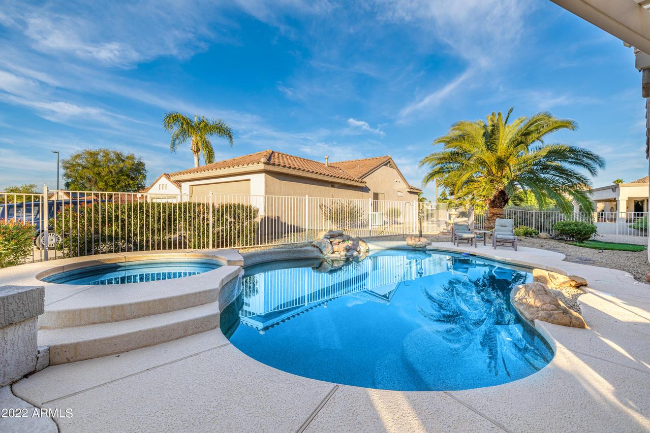 20302 N Palm Canyon Dr., Surprise, AZ 85374