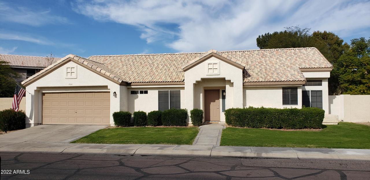 8926 W Port Au Prince Ln., Peoria, AZ 85381