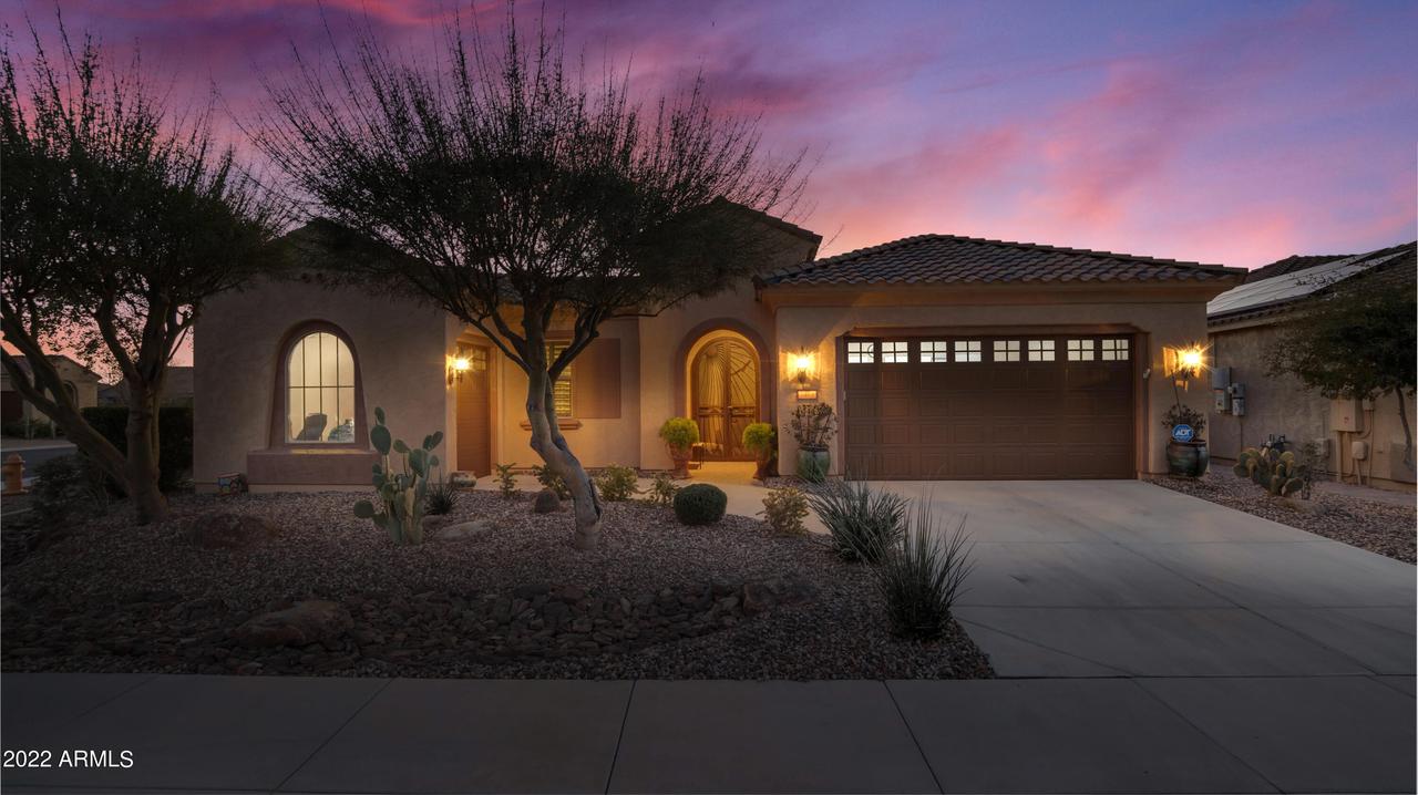 7463 W Willow Way, Florence, AZ 85132