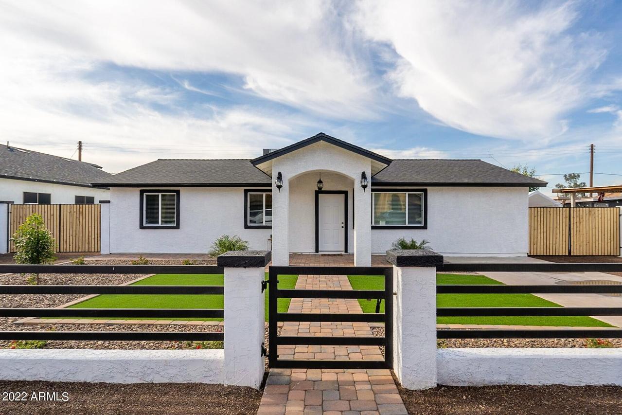 4904 S 5th Ave., Phoenix, AZ 85041