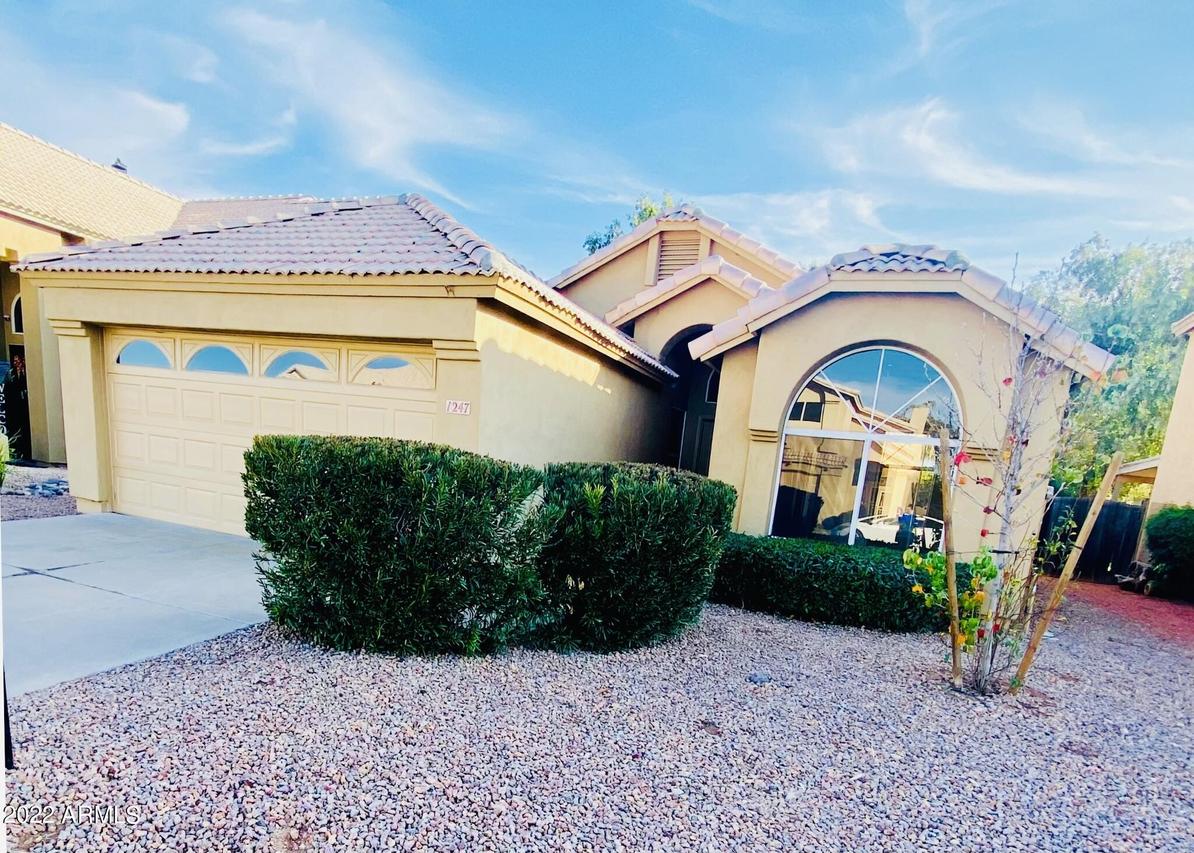 1247 E Chicago Cir., Chandler, AZ 85225