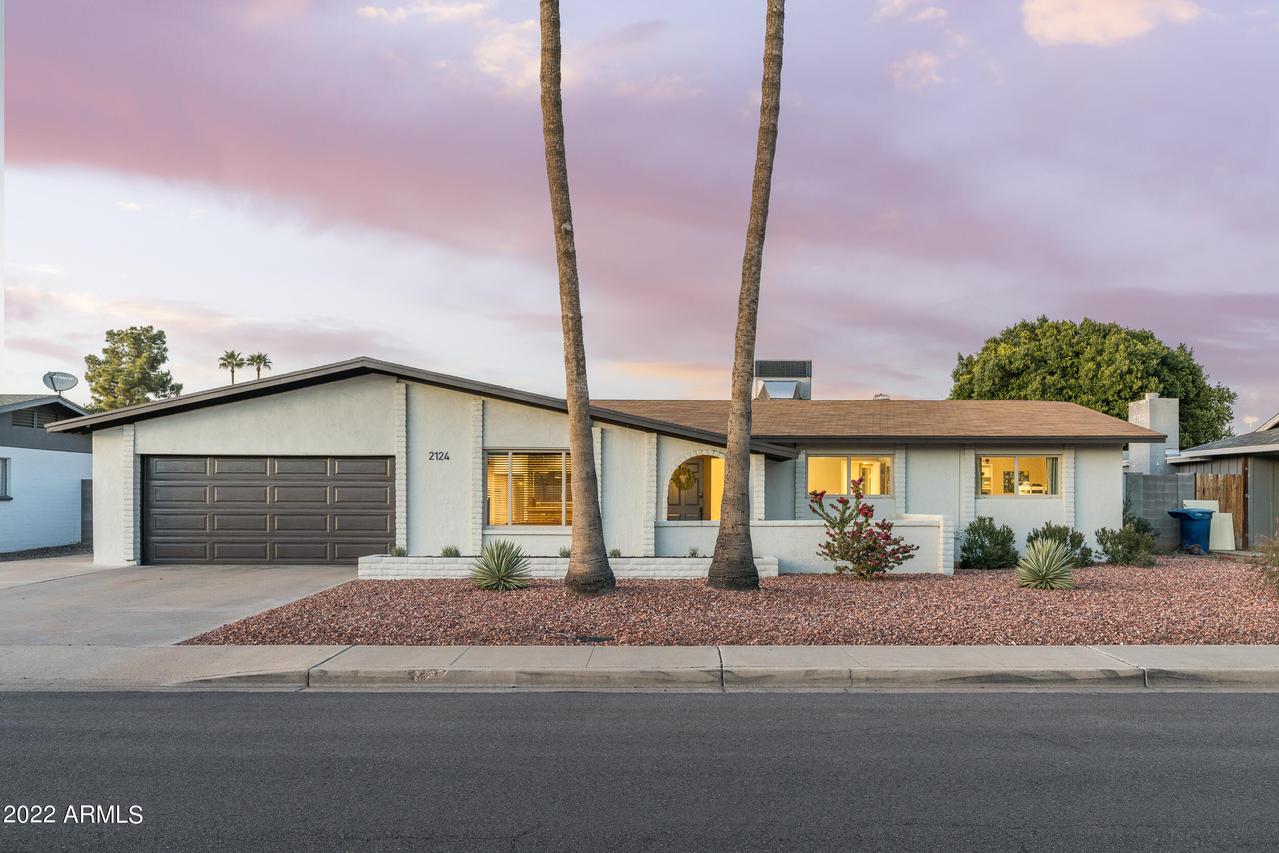 2124 E Fremont Dr., Tempe, AZ 85282