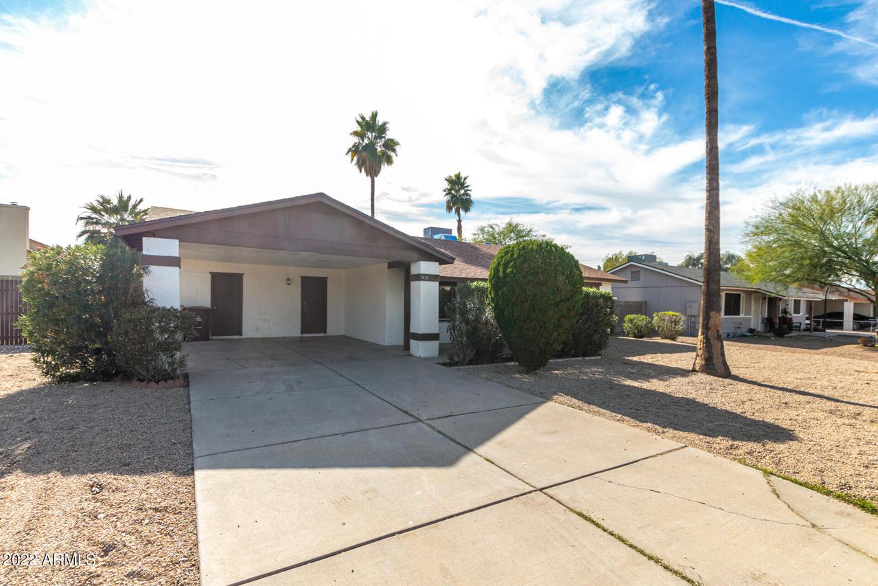 7439 W Mission Ln., Peoria, AZ 85345