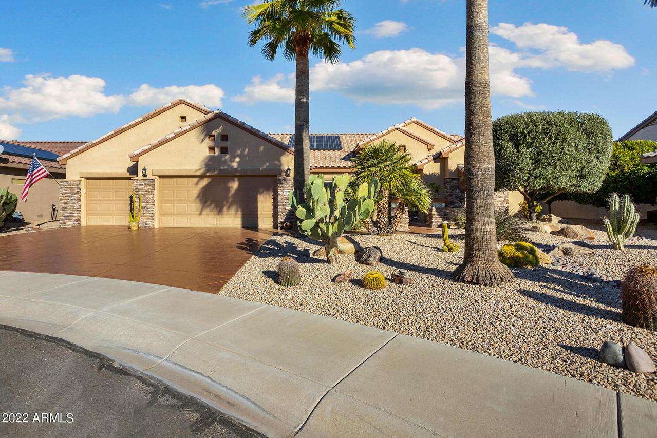 16350 W Boulder Dr., Surprise, AZ 85374