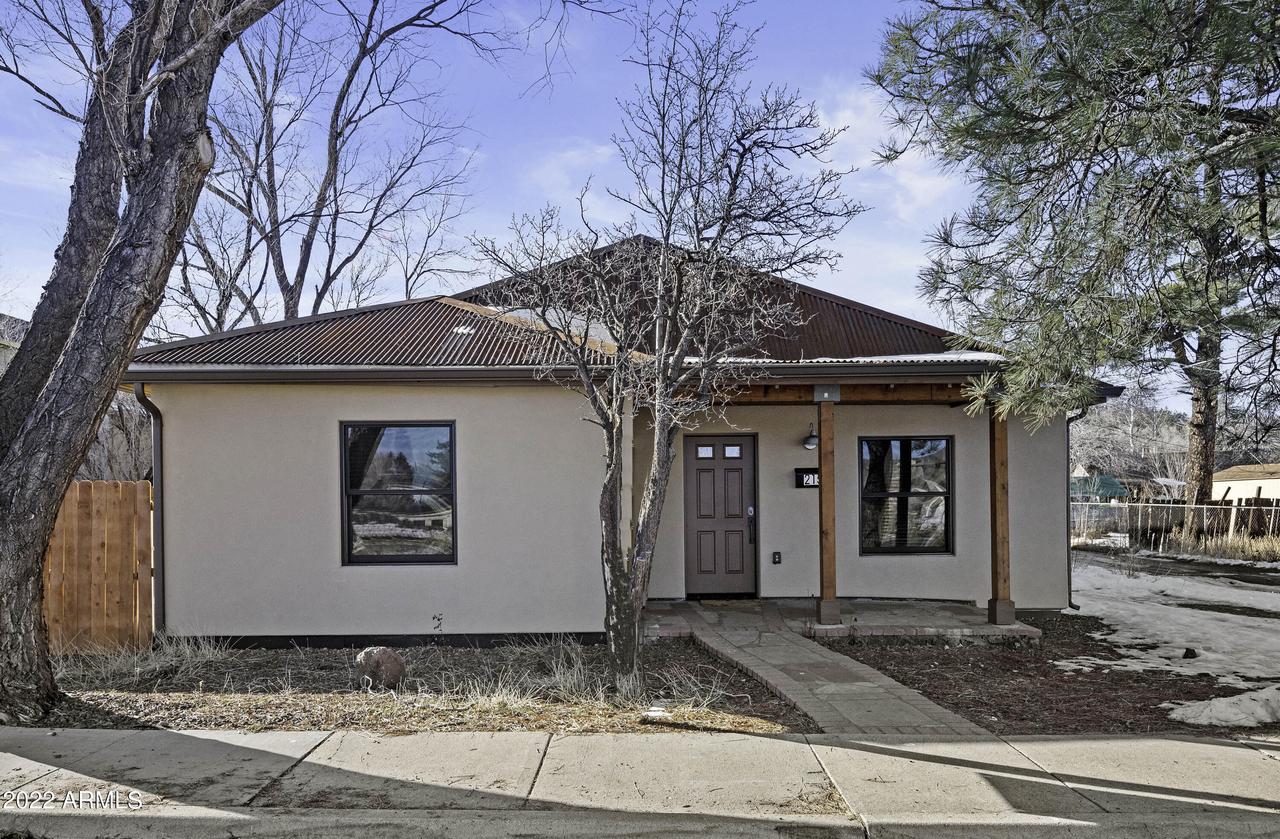 215 S Park St., Flagstaff, AZ 86001