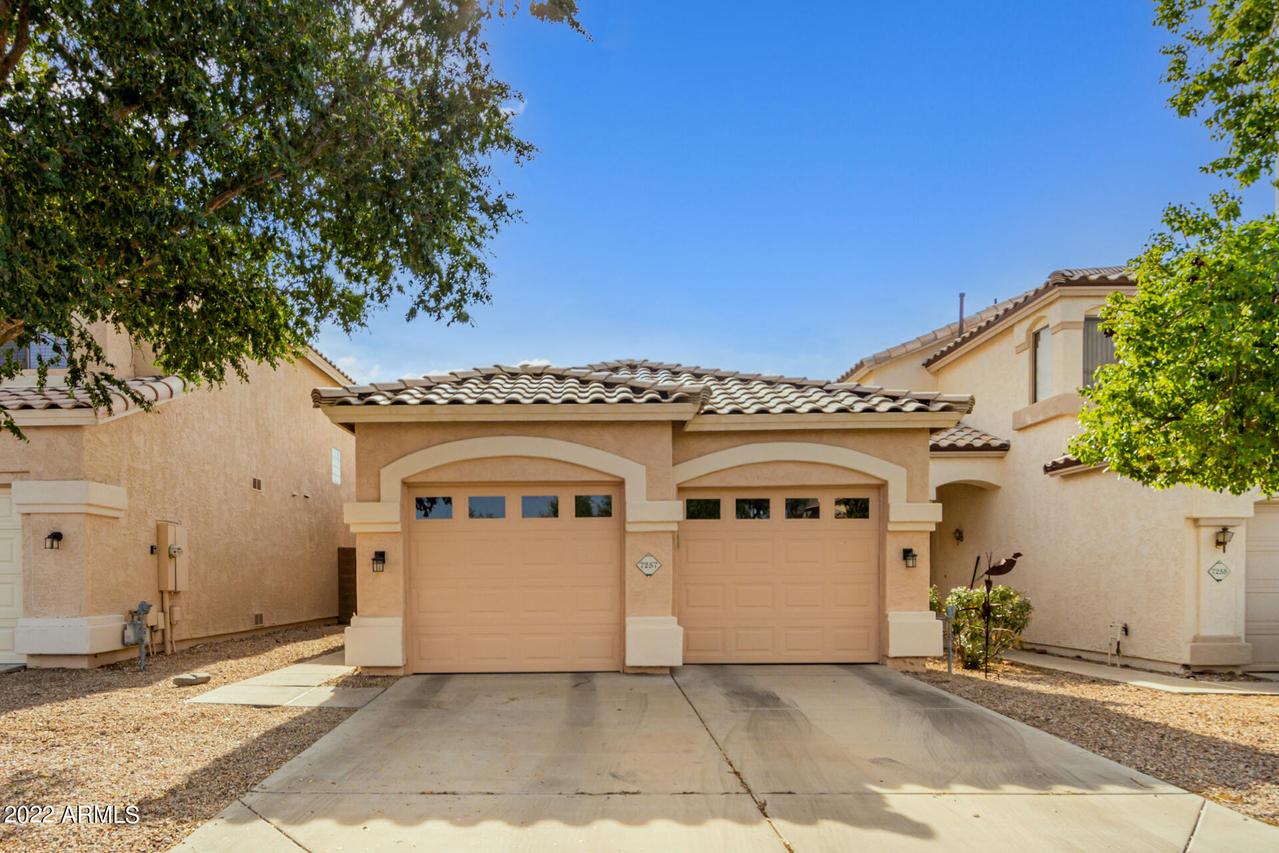 7257 E Knoll St., Mesa, AZ 85207