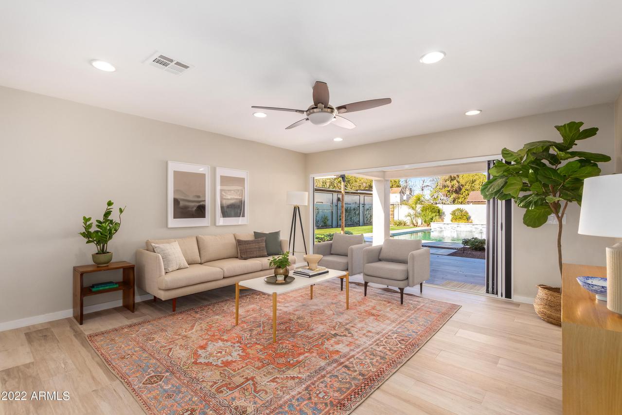 340 W Roma Ave., Phoenix, AZ 85013