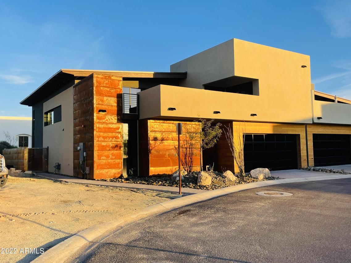 6525 E Cave Creek Rd. #1, Cave Creek, AZ 85331