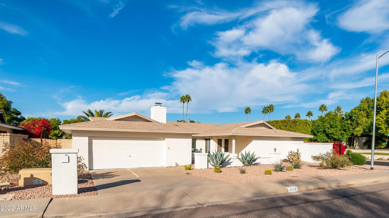 3020 E Mission Ln., Phoenix, AZ 85028