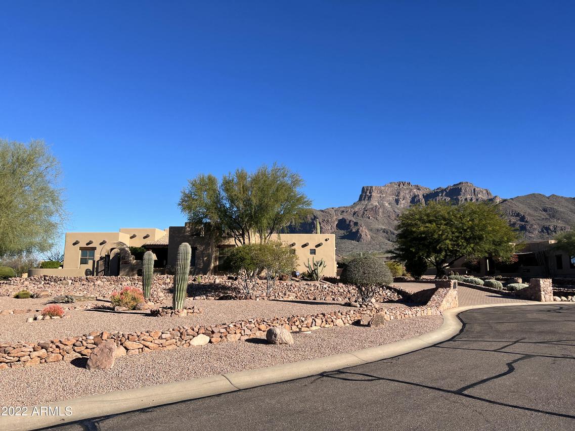 928 S Cottontail Ct., Gold Canyon, AZ 85119