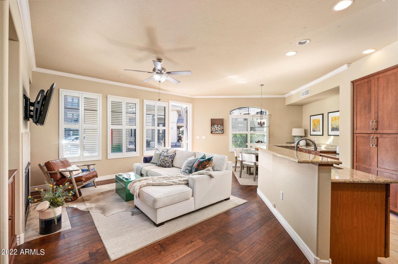 7601 E Indian Bend Rd. #1041, Scottsdale, AZ 85250