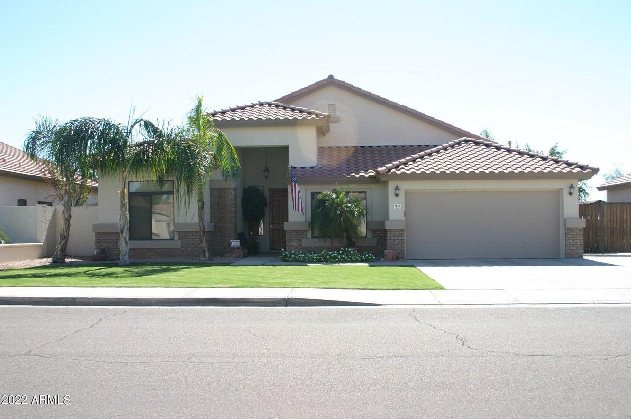 7235 W Dreyfus Dr., Peoria, AZ 85381
