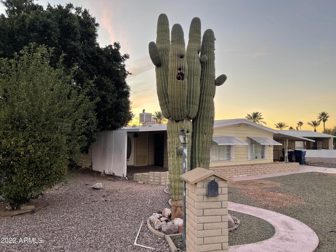 310 S 58th Pl., Mesa, AZ 85206