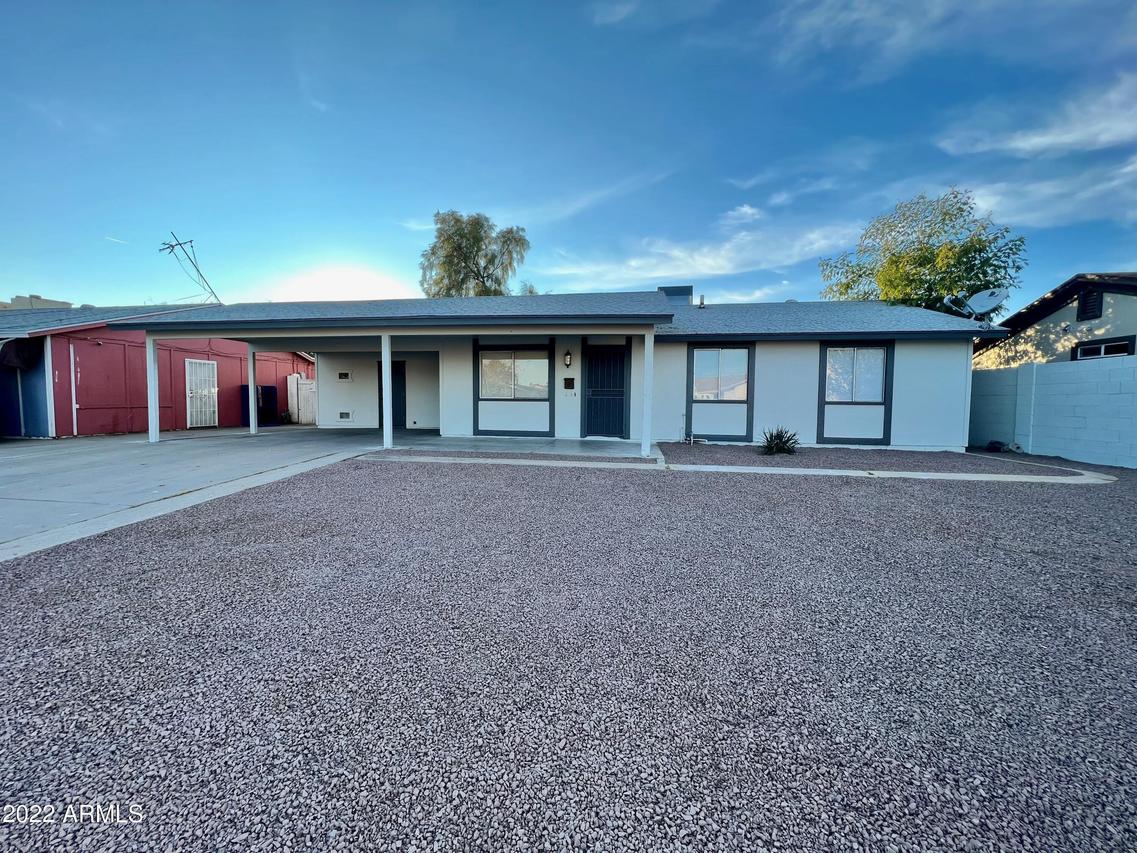 3806 N 86th Ln., Phoenix, AZ 85037