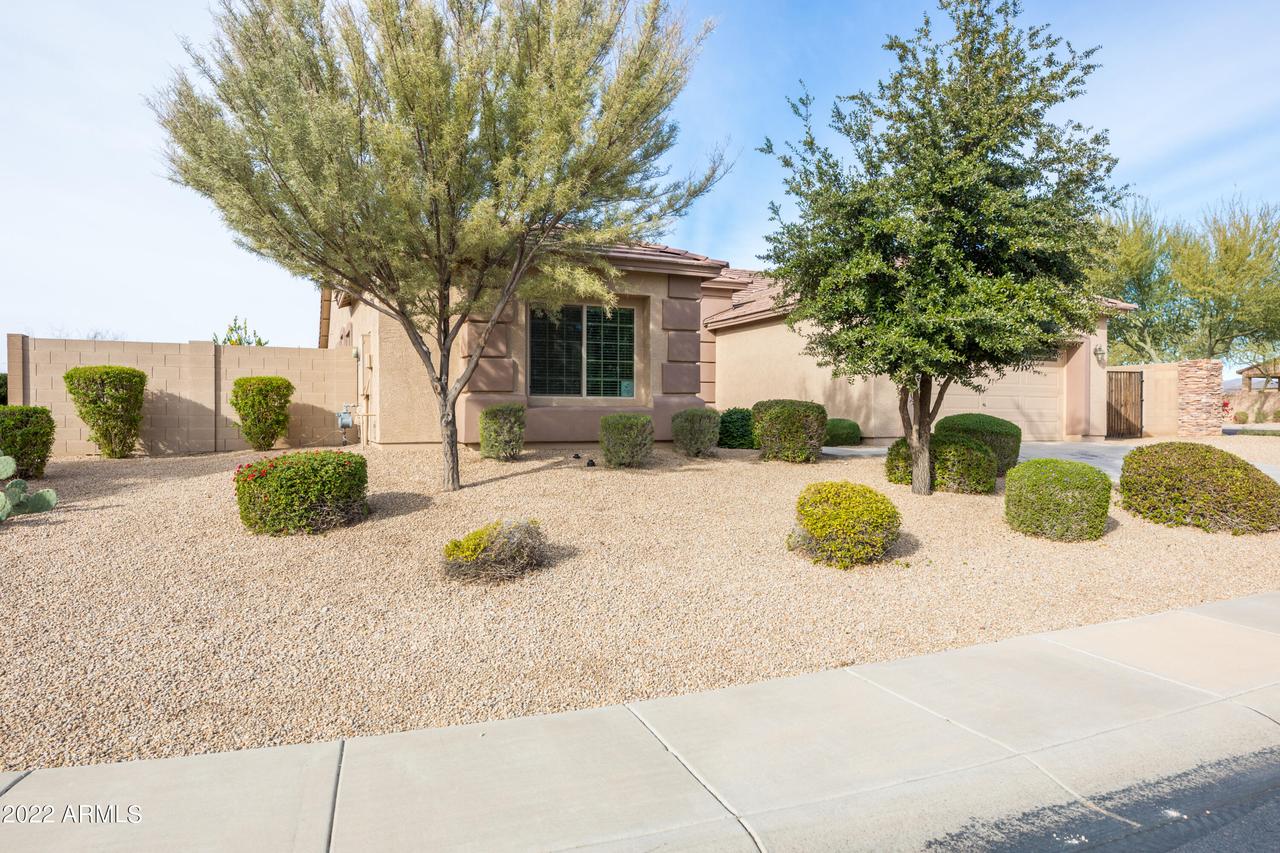 5232 N 186th Dr., Litchfield Park, AZ 85340