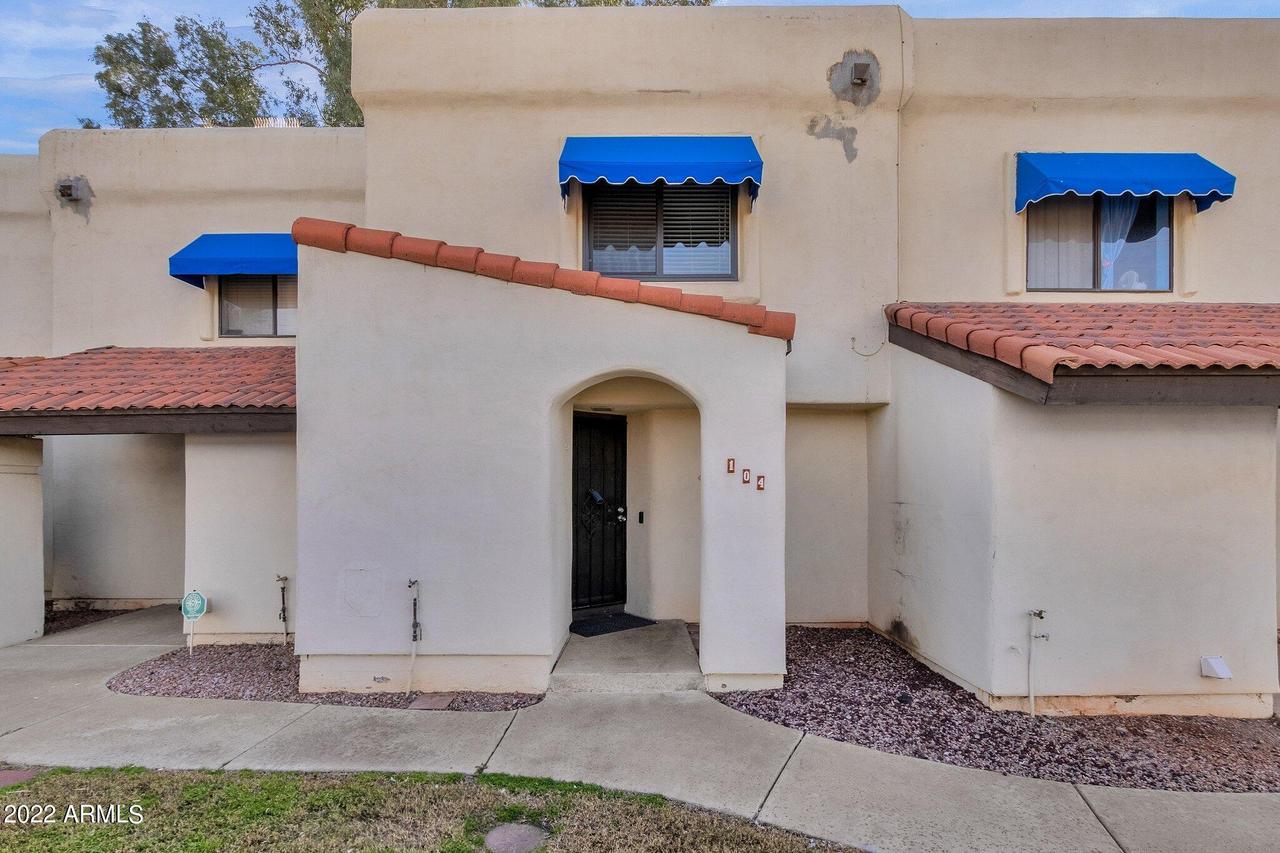 2201 W Union Hills Dr. #104, Phoenix, AZ 85027